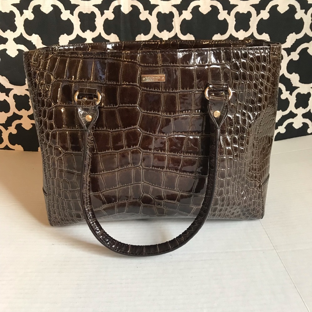 Kate spade patent leather croc purse💜